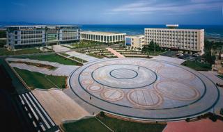 大连大学职业技术学院